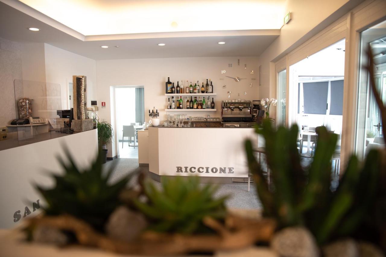 Hotel San Gottardo Riccione Exterior foto