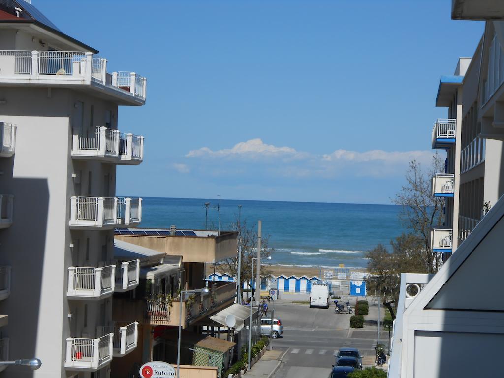 Hotel San Gottardo Riccione Exterior foto