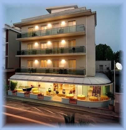 Hotel San Gottardo Riccione Exterior foto